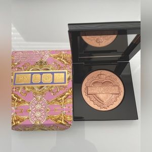 Pat McGrath Skin Fetish Highlighter